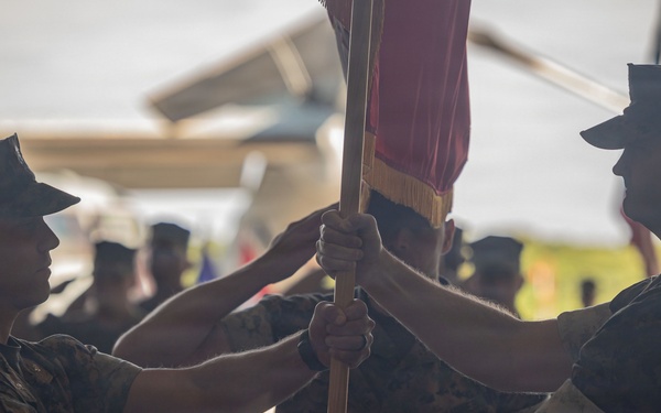 Col. Daniel Schierling relinquishes command of VMM-262 to Lt. Col. Derick E. Staffenson