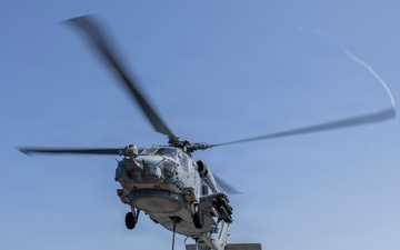 Delbert D. Black Conducts a Vertical Replenishment-at-Sea