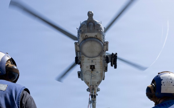 Delbert D. Black Conducts a Vertical Replenishment-at-Sea