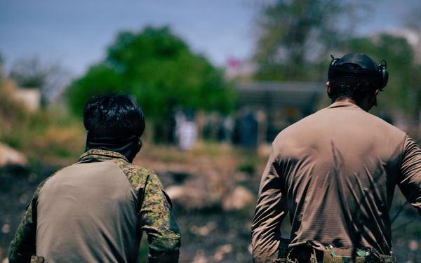 Balikatan 2026: Green Berets and Philippine Special Operators conduct pistol range