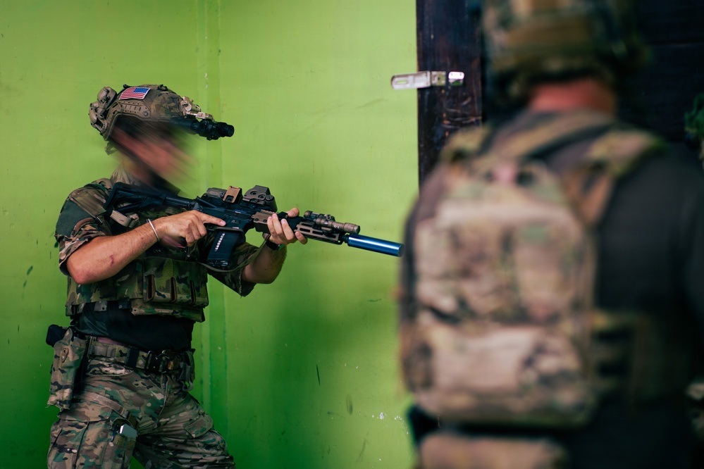 Balikatan 2026: Green Berets, Philippine special operators conduct close-quarters battle training
