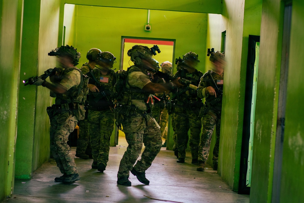 Balikatan 2026: Green Berets, Philippine special operators conduct close-quarters battle training