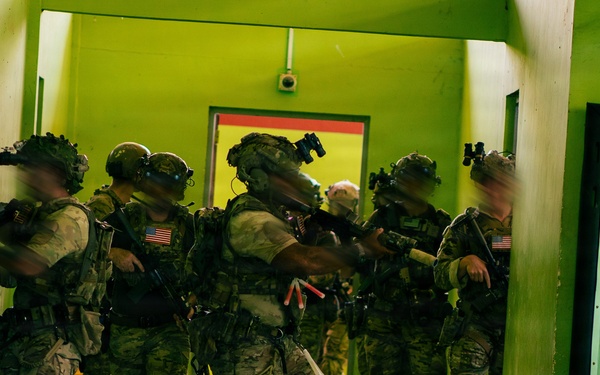 Balikatan 2026: Green Berets, Philippine special operators conduct close-quarters battle training