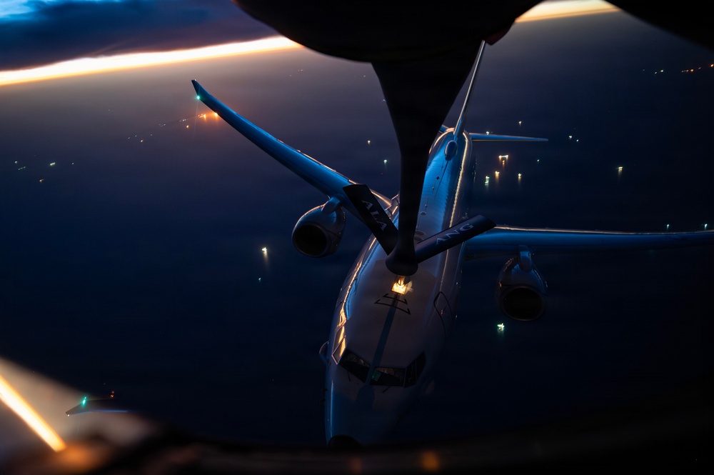 Navy P-8 Refueled