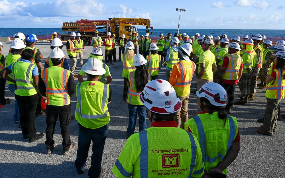 LCACs’ 62, 52 arrives in Saipan bearing Army vehicles for Typhoon Sinlaku response