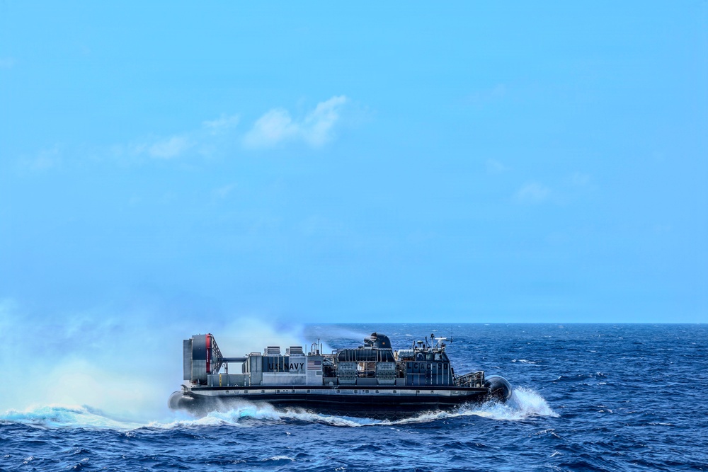 Balikatan 2026: LCAC Operations