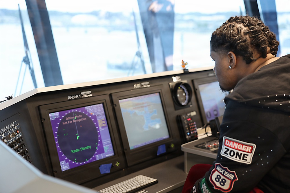 Oscar Smith High School Students tour USNS Point Loma