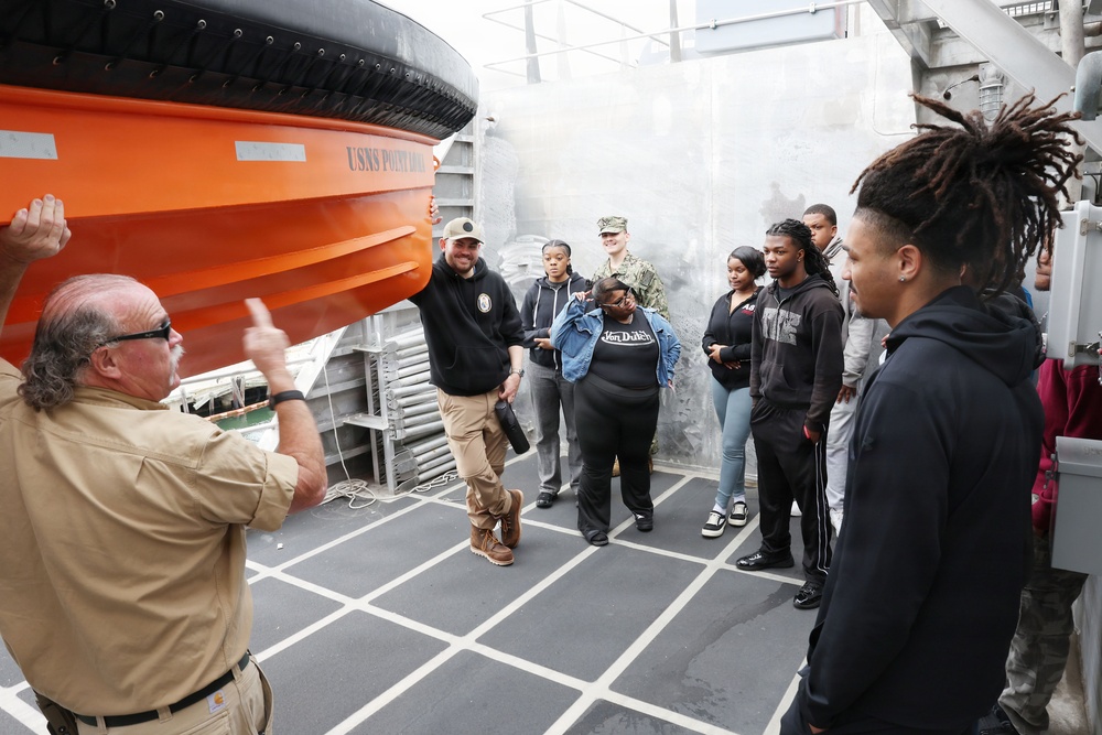 Oscar Smith High School Students tour USNS Point Loma