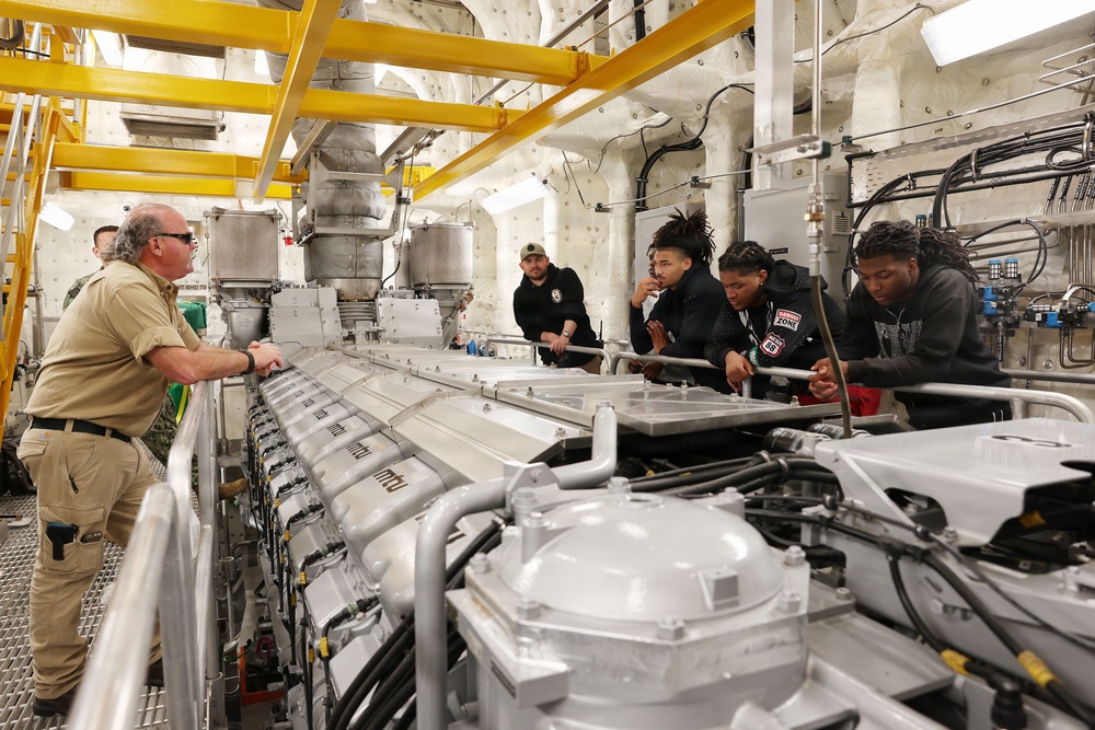 Oscar Smith High School Students tour USNS Point Loma