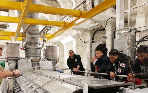 Oscar Smith High School Students tour USNS Point Loma