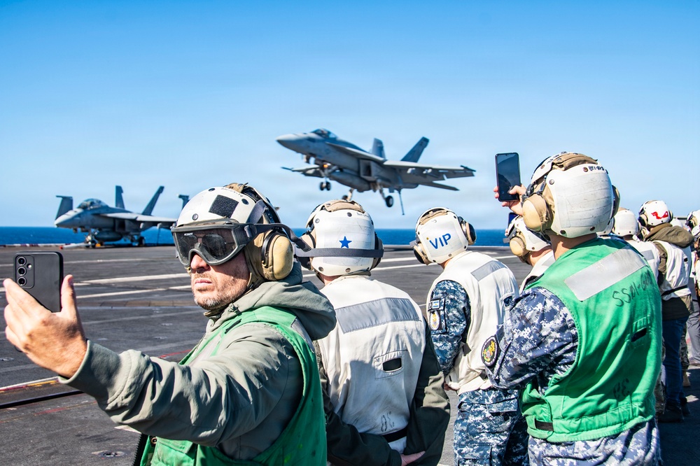 President of the Republic of Argentina and Argentine Distinguished Visitors Tour USS Nimitz