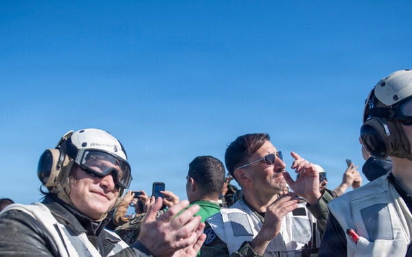 President of the Republic of Argentina and Argentine Distinguished Visitors Tour USS Nimitz