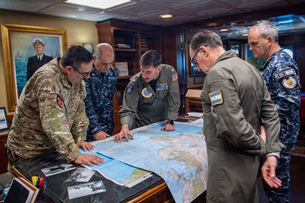 President of the Republic of Argentina and Argentine Distinguished Visitors Tour USS Nimitz