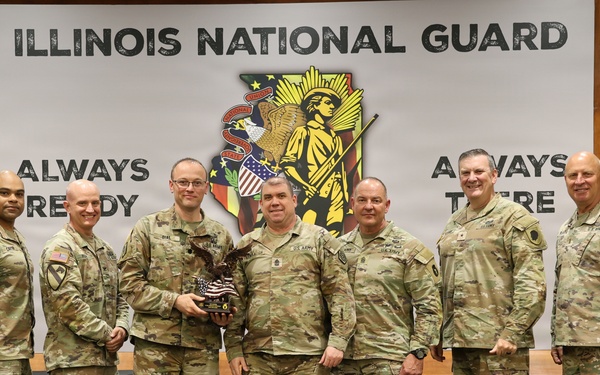 Illinois Soldiers Recognized for Excellence in Readiness and Training