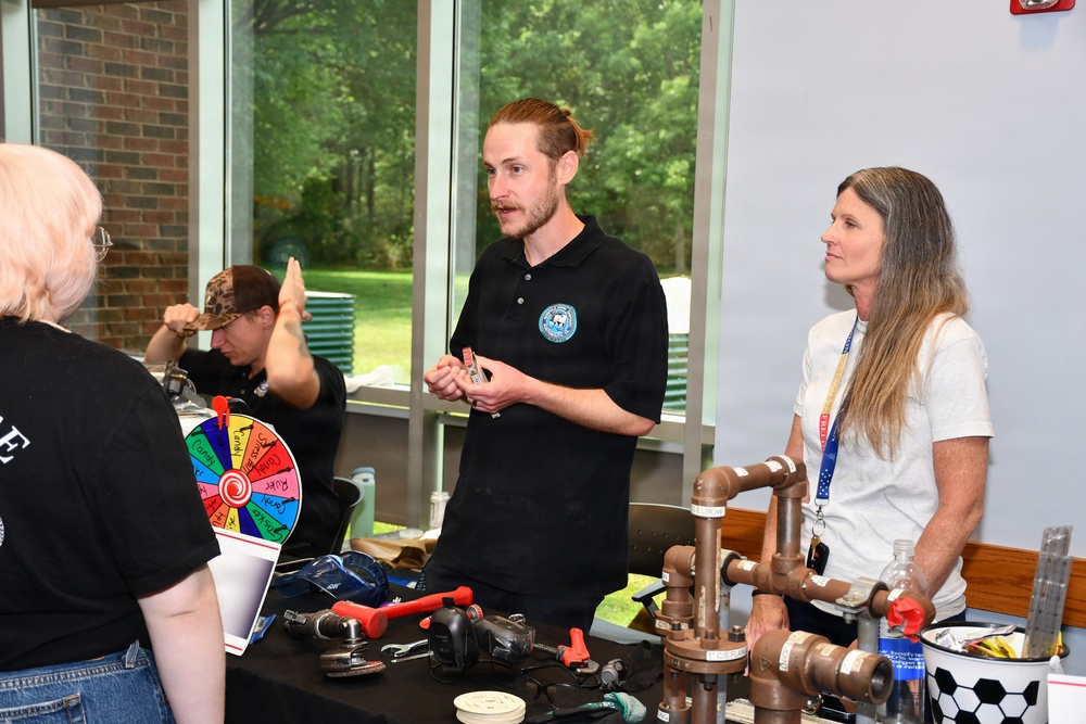 NNSY Hosts Find Your Path Apprentice Information Sessions Event Apr. 25