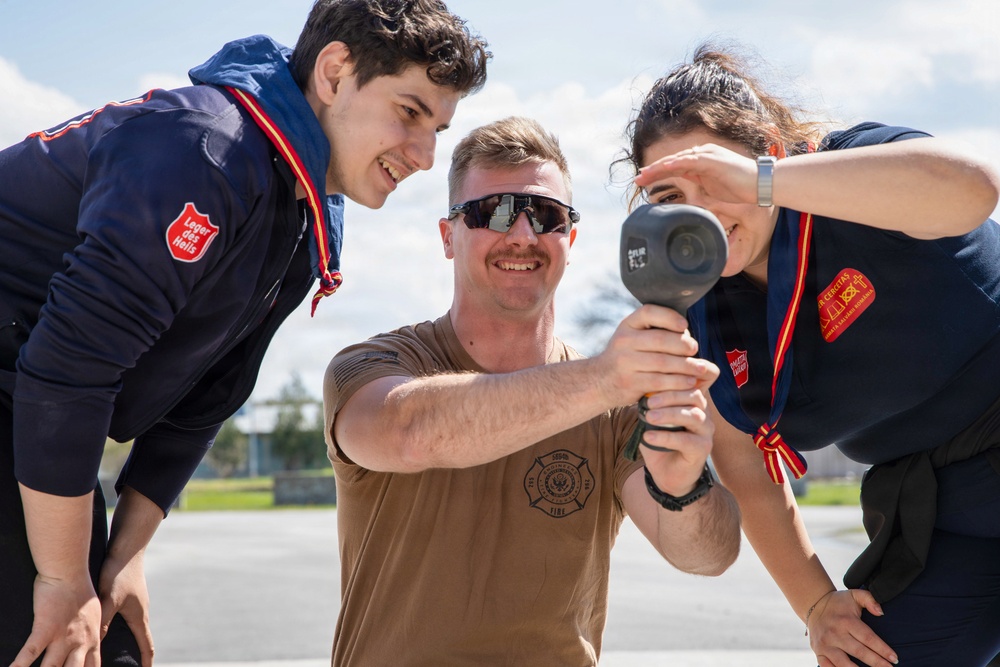 Salvation Army Scouts from the Romania Division visit Mihail Kogălniceanu Air Base