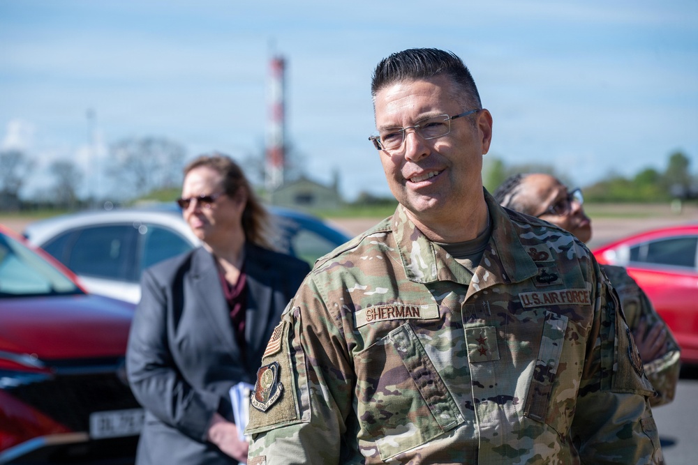 501st Combat Support Wing showcases global mission to AFIMSC commander