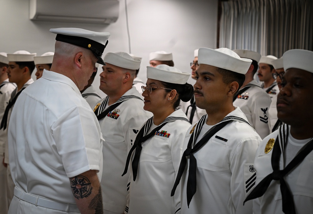 NSGL Security Conducts Uniform Inspection