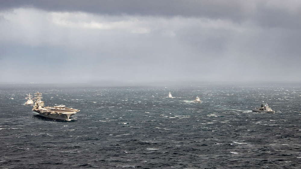 Argentine Navy and U.S. Navy Conduct Bilateral Maritime Engagement in Atlantic Ocean