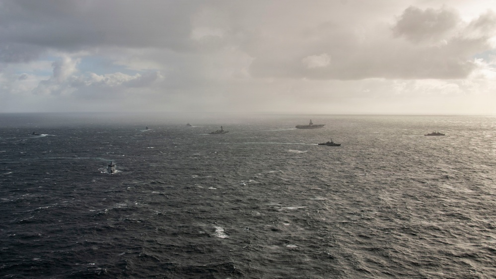 Argentine Navy and U.S. Navy Conduct Bilateral Maritime Engagement in Atlantic Ocean