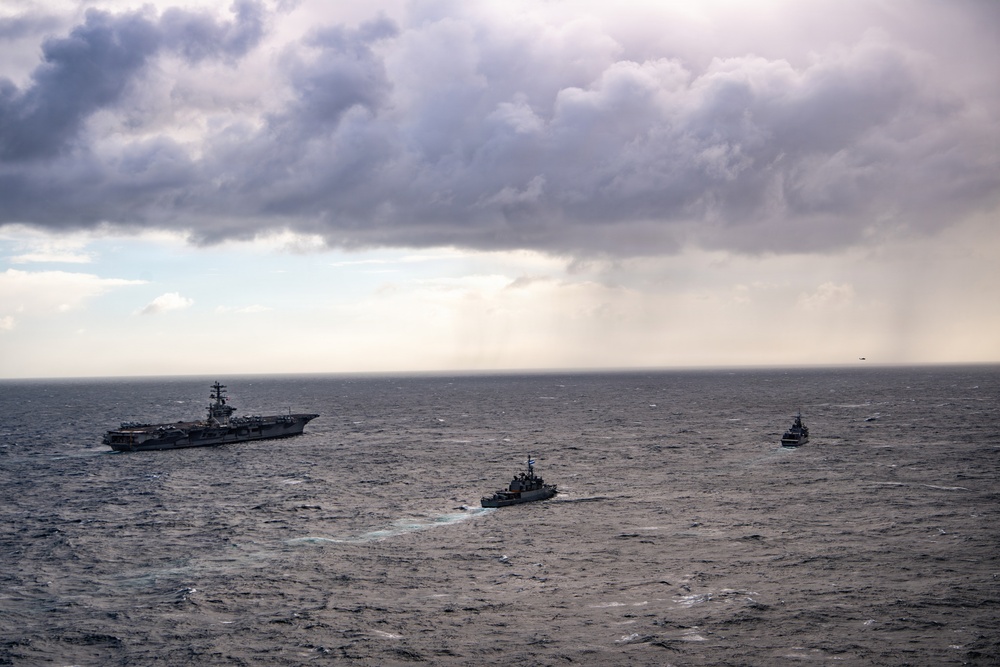 Argentine Navy and U.S. Navy Conduct Bilateral Maritime Engagement in Atlantic Ocean