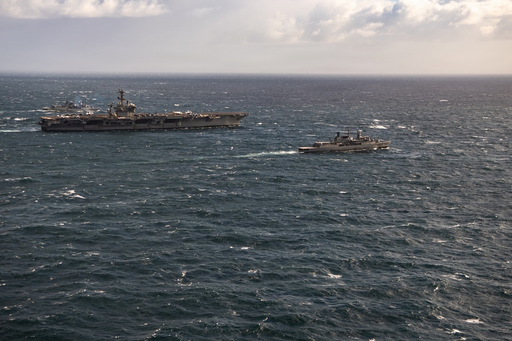 Argentine Navy and U.S. Navy Conduct Bilateral Maritime Engagement in Atlantic Ocean