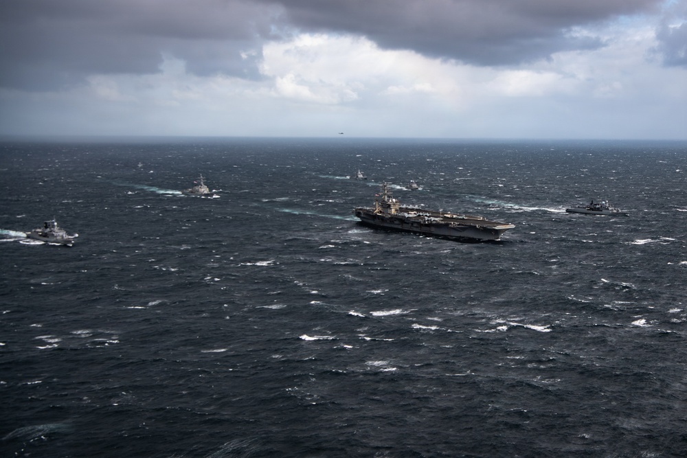 Argentine Navy and U.S. Navy Conduct Bilateral Maritime Engagement in Atlantic Ocean