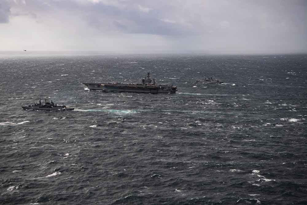 Argentine Navy and U.S. Navy Conduct Bilateral Maritime Engagement in Atlantic Ocean