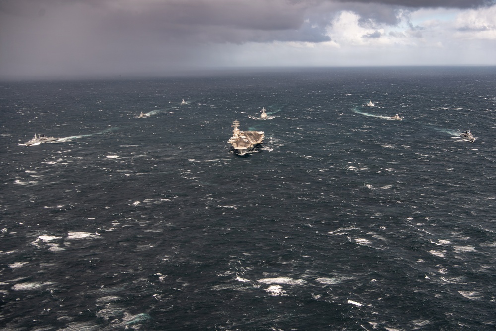 Argentine Navy and U.S. Navy Conduct Bilateral Maritime Engagement in Atlantic Ocean