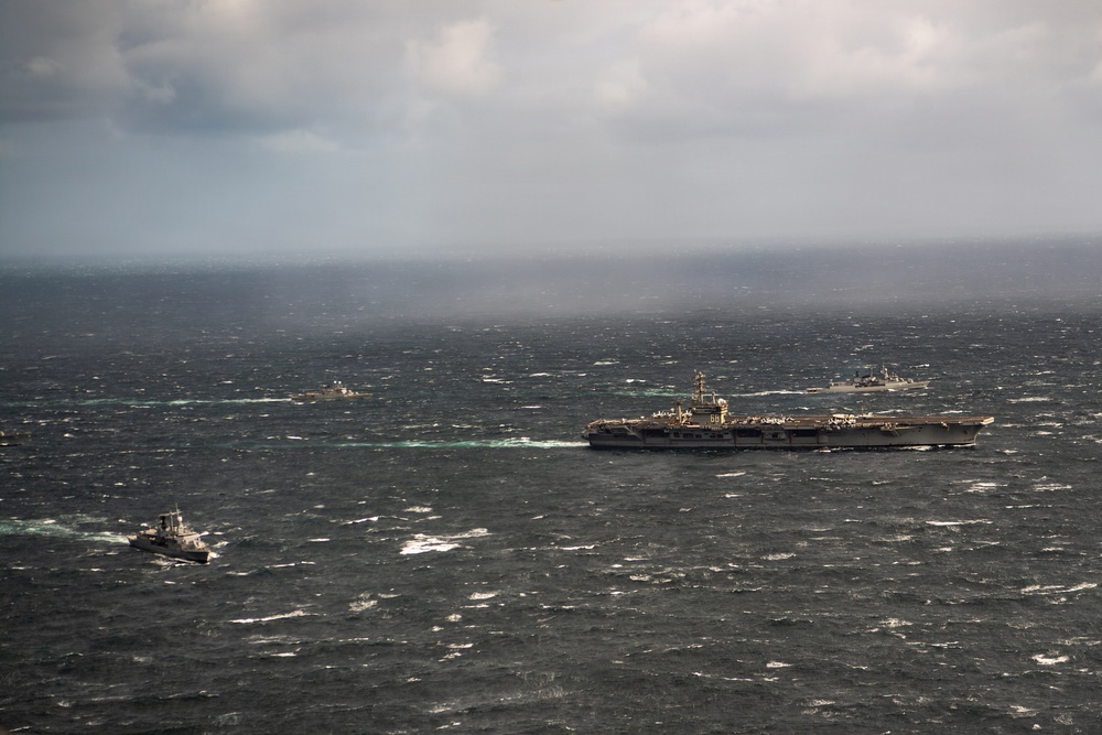 Argentine Navy and U.S. Navy Conduct Bilateral Maritime Engagement in Atlantic Ocean