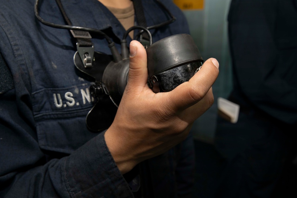 Ike Conducts Planned Incremental Availability maintenance period