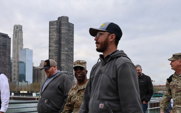 Maj. Gen. Jason Kelly visits Chicago Harbor Lock