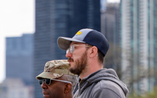 Maj. Gen. Jason Kelly visits Chicago Harbor Lock