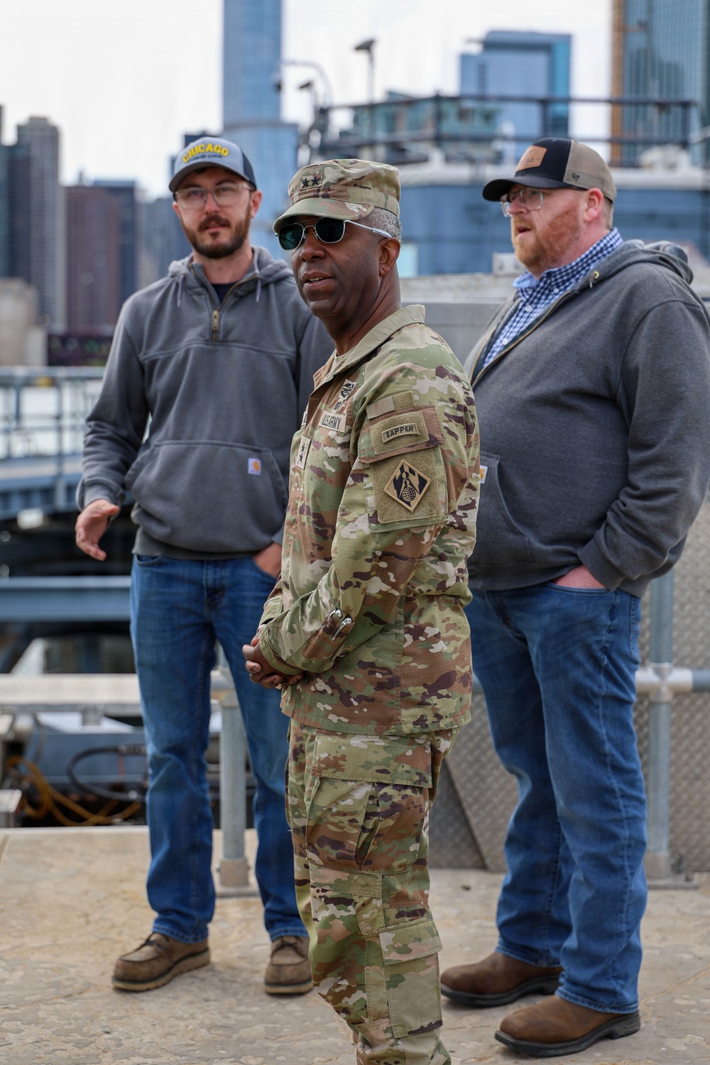 Maj. Gen. Jason Kelly visits Chicago Harbor Lock