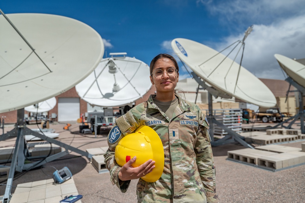 16th Electromagnetic Warfare Squadron Trains with Bounty Hunter