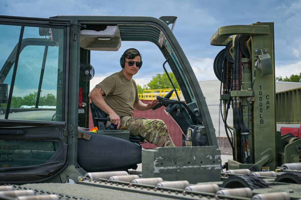 165th Airlift Wing validates readiness capabilities in deployment exercise