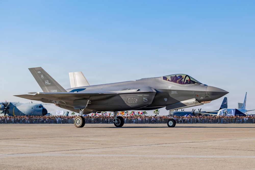 F-35A Demonstration Team @ FIDAE