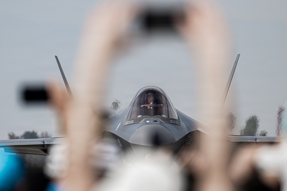F-35A Demonstration Team @ FIDAE