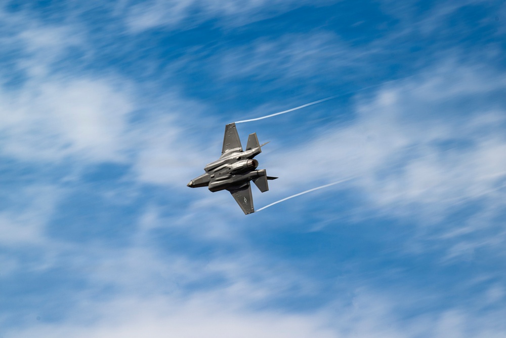 F-35A Demonstration Team @ FIDAE
