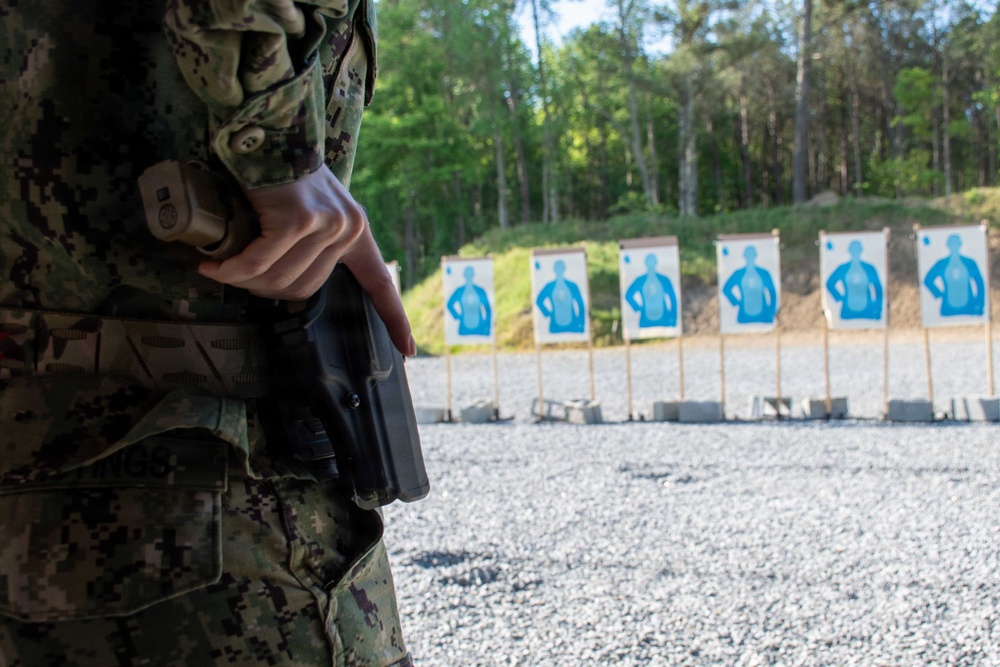 NMFP, NMFL Conduct Combat Skills Training for Expeditionary Medicine Sailors
