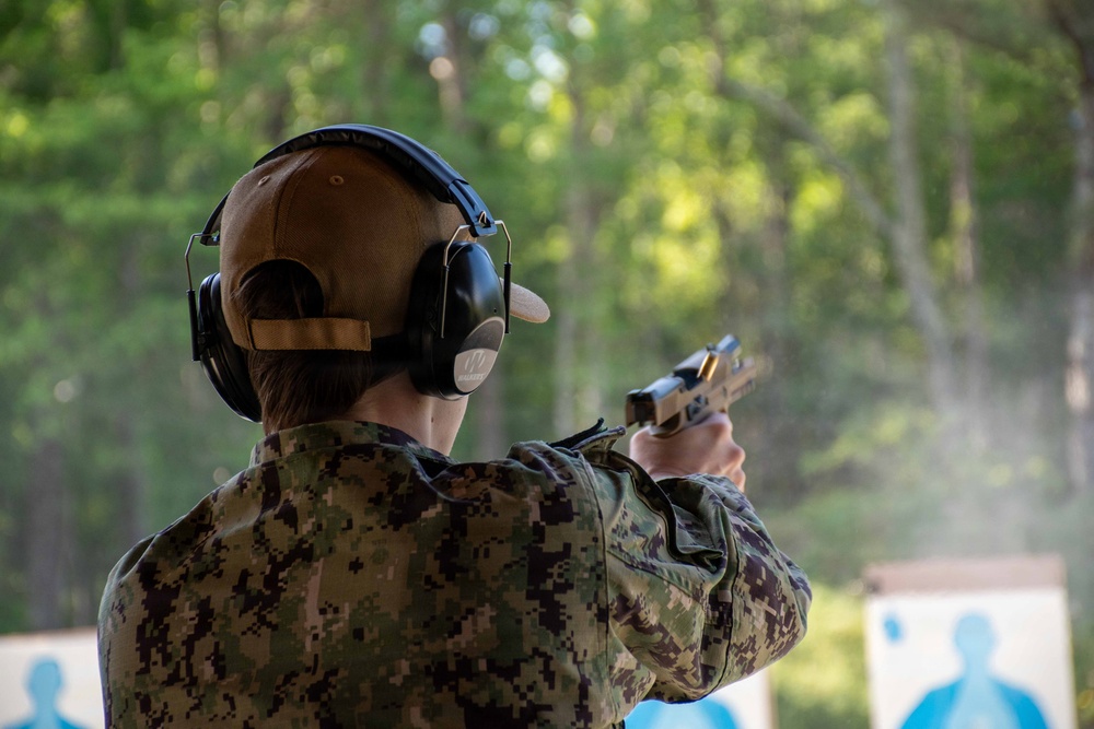 NMFP, NMFL Conduct Combat Skills Training for Expeditionary Medicine Sailors