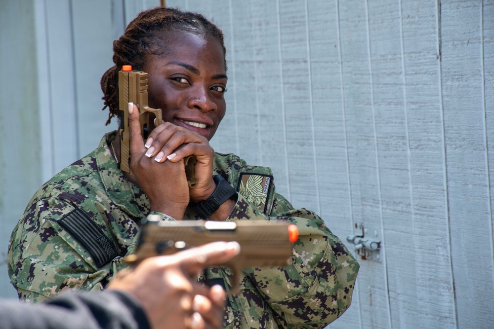 NMFP, NMFL Conduct Combat Skills Training for Expeditionary Medicine Sailors