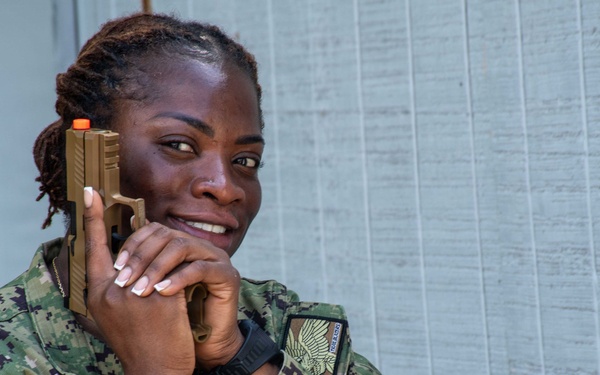 NMFP, NMFL Conduct Combat Skills Training for Expeditionary Medicine Sailors