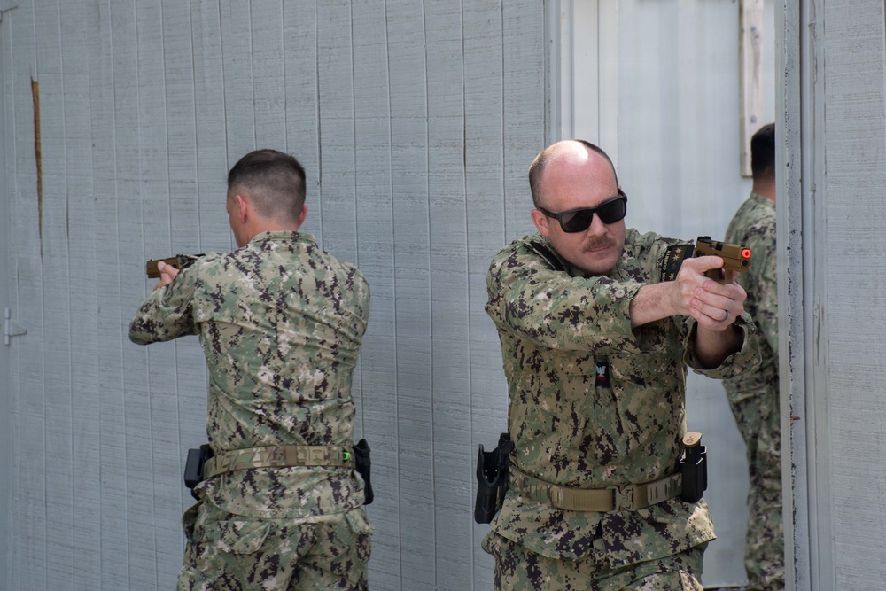 NMFP, NMFL Conduct Combat Skills Training for Expeditionary Medicine Sailors