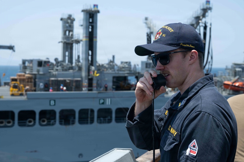 Pinckney Conducts a Replenishment-at-Sea