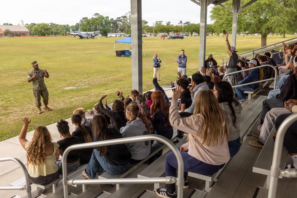 Camp Lejeune Hosts STEM Day for Jacksonville High School and White Oak High School