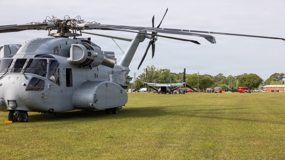 Camp Lejeune Hosts STEM Day for Jacksonville High School and White Oak High School