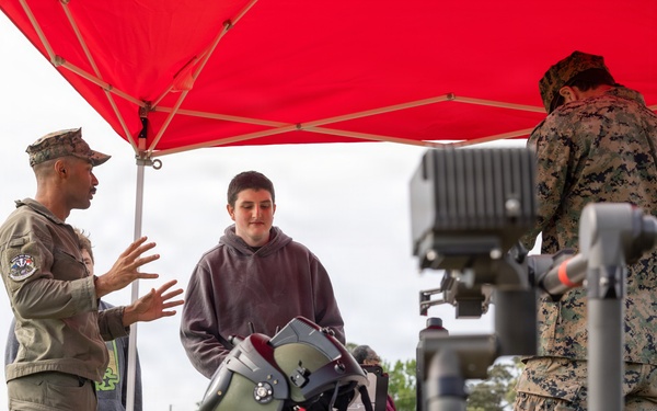 Camp Lejeune Hosts STEM Day for Jacksonville High School and White Oak High School