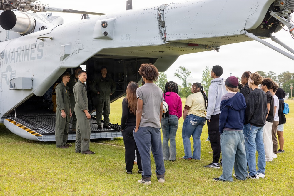 Camp Lejeune Hosts STEM Day for Jacksonville High School and White Oak High School