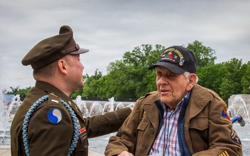 Honoring Living Legacies at National WWII Memorial: First Lt. Johnston Welcomes "Uncle Von" WWII Veteran